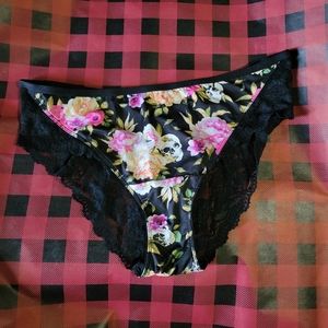 NWOT Torrid Curve Panties